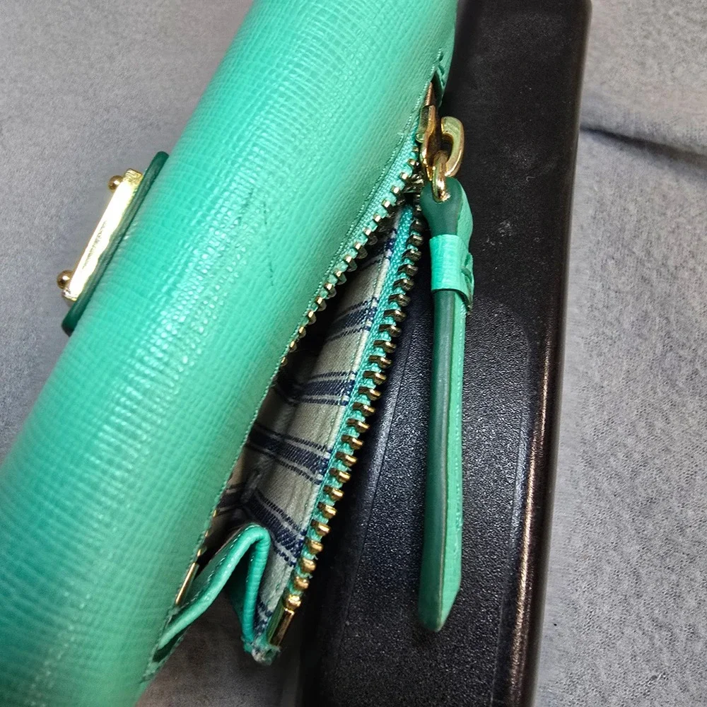 Dooney & Bourke crafted from